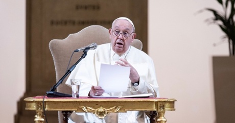 Visit of the Holy Father to the Pontifical Gregorian University / 3