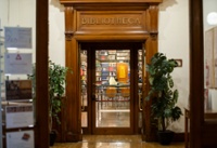 Library / Direct access to e-books